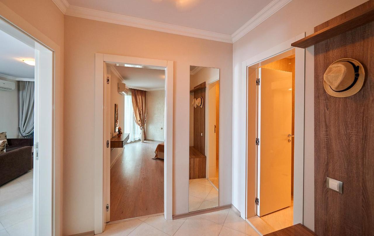 Aparthotel Boutique Rose Gardens Pomorie Exterior foto