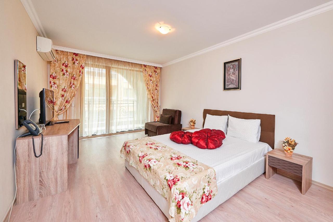 Aparthotel Boutique Rose Gardens Pomorie Exterior foto